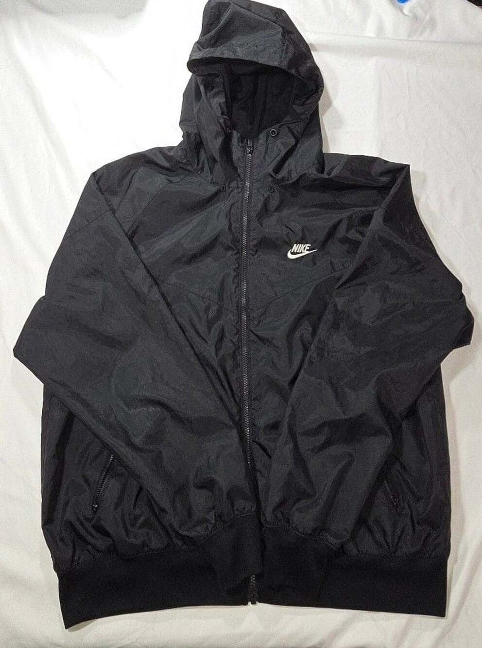 Nike Windrunner Hooded Jacket Size L Black Full Zip